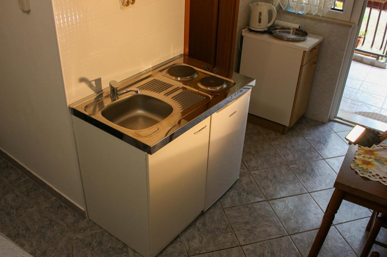 Apartments M&R Spadina Водице Екстериор снимка